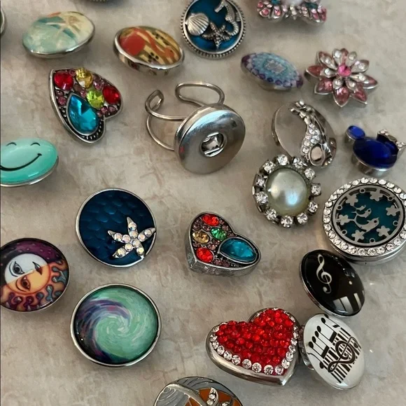 Colorful Snap Button Charms Collection Rings - Picture 4 of 6